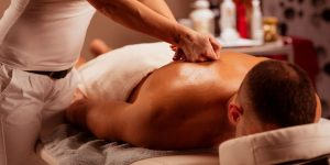 Αυχενικό Μασάζ: Η Επαναφορά της Ευεξίας στον Αυχένα σας-Massagepoint