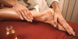 Μασάζ Μέσης για Αντιμετώπιση του Πόνου: Φυσική Θεραπεία-Massagepoint