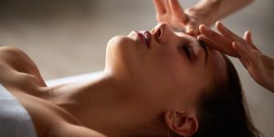Τεχνικές Μασάζ για τον Αυχένα: Οι Μέθοδοι για Ανακούφιση-Massagepoint