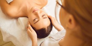 Τεχνικές Μασάζ για τον Αυχένα: Οι Μέθοδοι για Ανακούφιση-Massagepoint