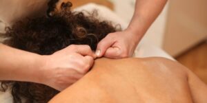 Neck massage: Discover relaxation-Massagepoint
